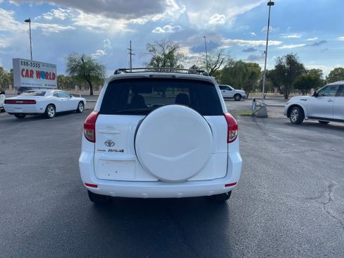 Used 2008 Toyota RAV4 2WD image 4