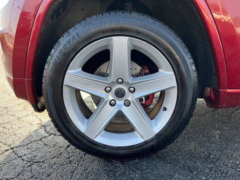Used 2014 Jeep Grand Cherokee Altitude AWD/4WD image 13