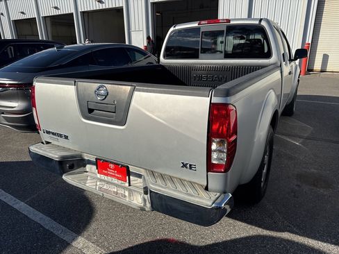 Used 2007 Nissan Frontier XE w/ Preferred Pkg image 8