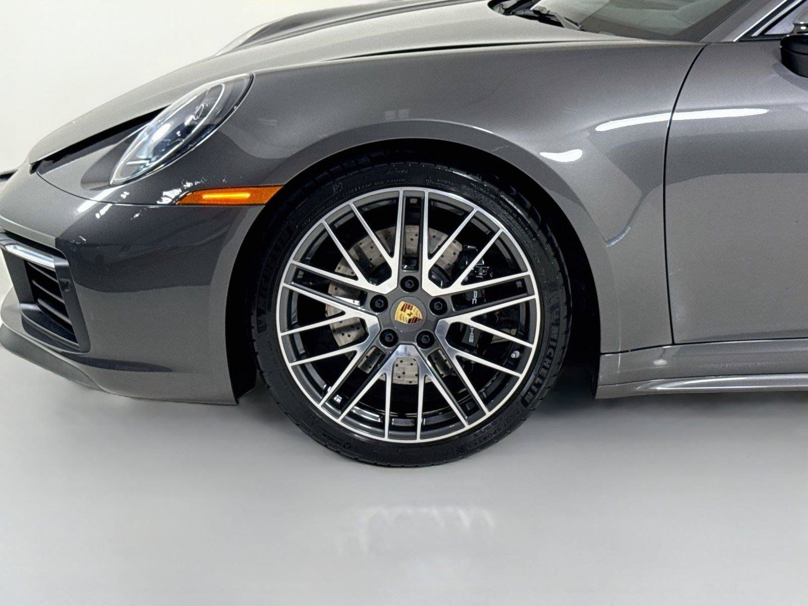 Used 2024 Porsche 911 Carrera 4S AWD/4WD image 38