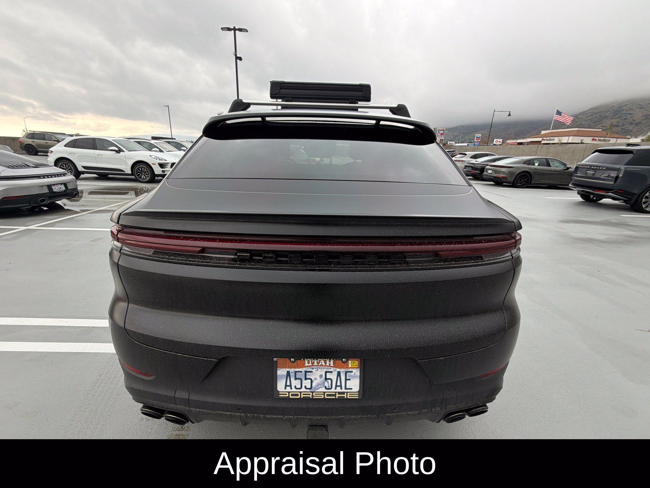 Certified 2024 Porsche Cayenne Coupe AWD/4WD image 13