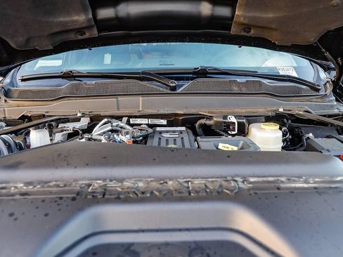 New 2026 RAM 3500 Laramie w/ Sport Appearance Package AWD/4WD image 31