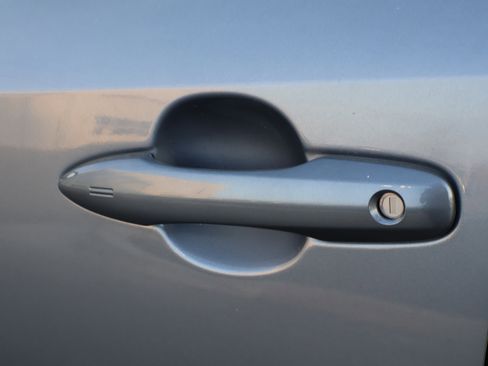 Used 2023 Toyota Corolla SE image 19