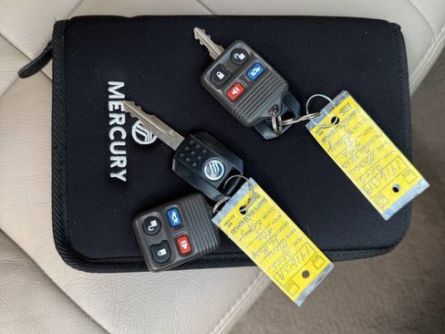 Used 2005 Mercury Grand Marquis LS image 23