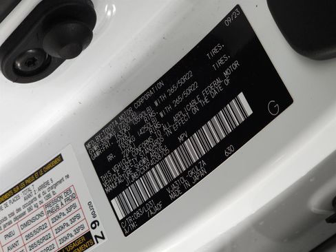 Used 2023 Lexus LX 600 F Sport image 41