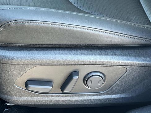 New 2026 Kia Sportage EX w/ EX Panorama Roof Package image 24