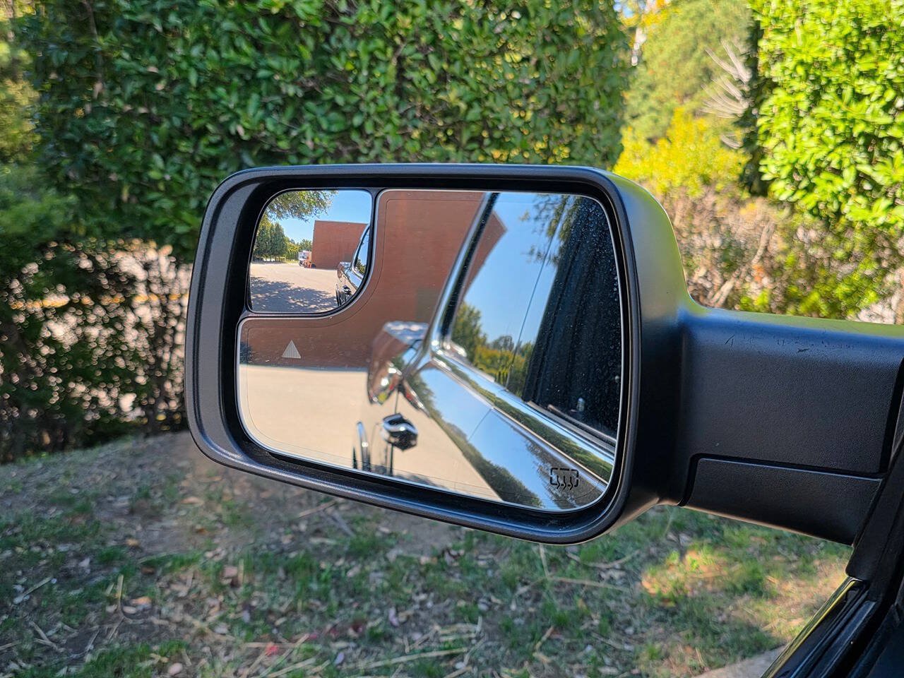 Used 2020 RAM 1500 Limited AWD/4WD image 11