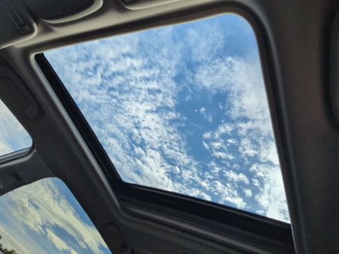 Used 2019 Subaru Forester Premium image 20