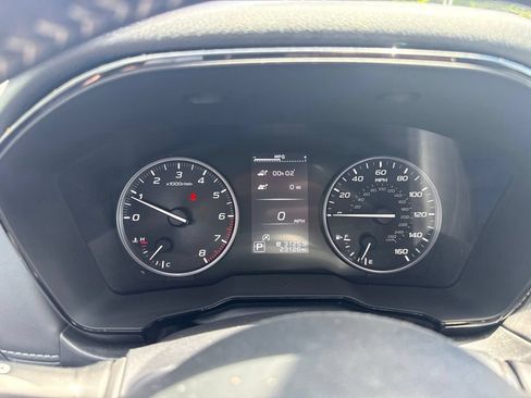 Used 2024 Subaru Outback Premium AWD/4WD image 9