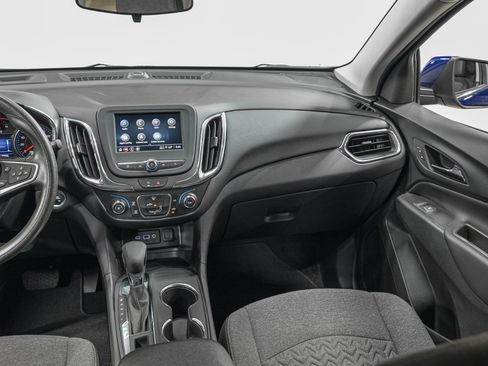 Used 2023 Chevrolet Equinox LT image 29