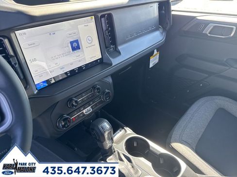 Used 2025 Ford Bronco Big Bend image 13