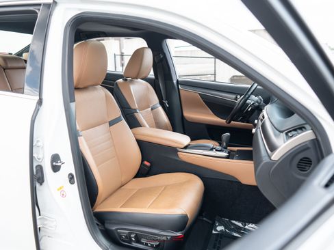 Used 2018 Lexus GS 350 F Sport RWD image 15