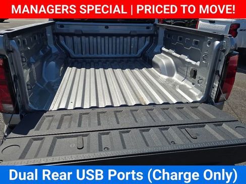 New 2025 Chevrolet Colorado LT w/ LT Convenience Package RWD image 20