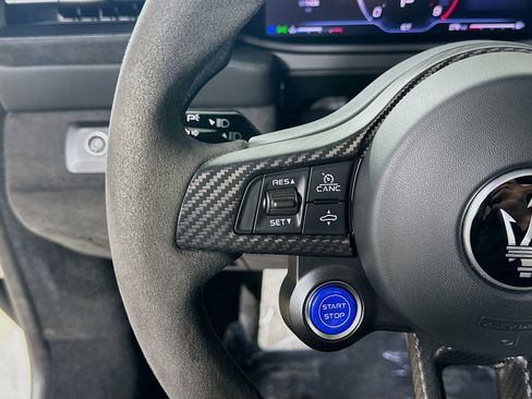 Used 2023 Maserati MC20 Spyder RWD image 19