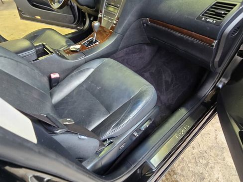 Used 2011 Lexus ES 350 image 29
