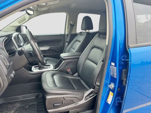 Used 2022 Chevrolet Colorado LT w/ Luxury Package AWD/4WD image 21
