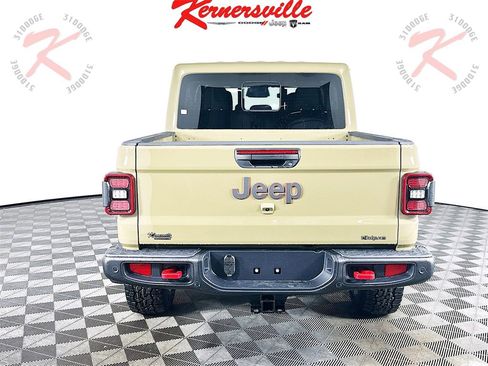 New 2026 Jeep Gladiator Rubicon image 6