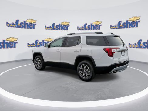 Certified 2023 GMC Acadia SLE w/ Driver Convenience Package image 6