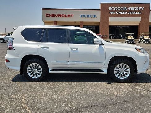 Used 2018 Lexus GX 460 Premium w/ Premium Package AWD/4WD image 5