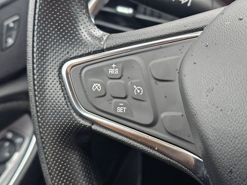 Used 2020 Chevrolet Malibu LT image 29