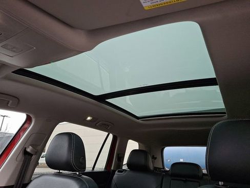 Used 2022 Volkswagen Atlas SE image 18