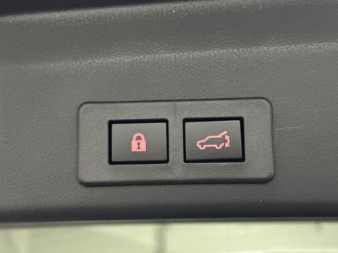 New 2026 Subaru Ascent Limited image 15