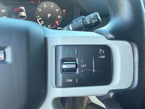 Used 2023 Land Rover Defender 110 S image 26