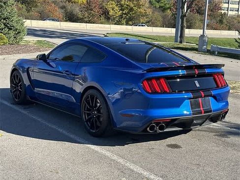 Used 2017 Ford Mustang Shelby GT350 image 32
