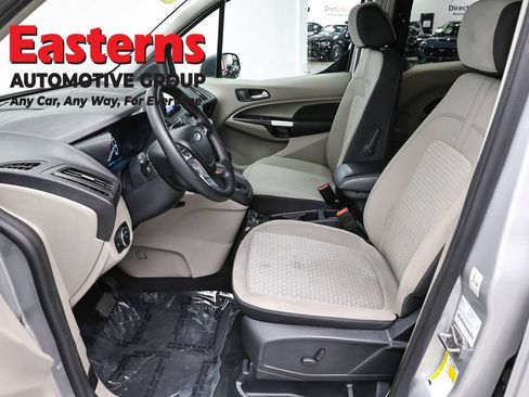 Used 2022 Ford Transit Connect XLT FWD image 13