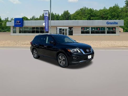 Used 2017 Nissan Pathfinder SL w/ SL Premium Package AWD/4WD image 5