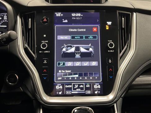 Used 2022 Subaru Outback Limited image 18