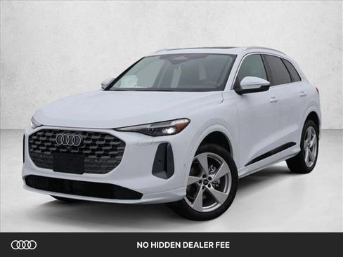 New 2025 Audi Q5 Premium AWD/4WD image 1