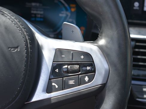 Used 2023 BMW 530e w/ M Sport Package RWD image 17