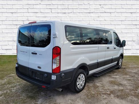 Used 2020 Ford Transit 350 XLT image 2