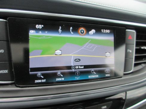 Used 2019 Buick Enclave Essence w/ Trailering Package, 5000 lbs. AWD/4WD image 20