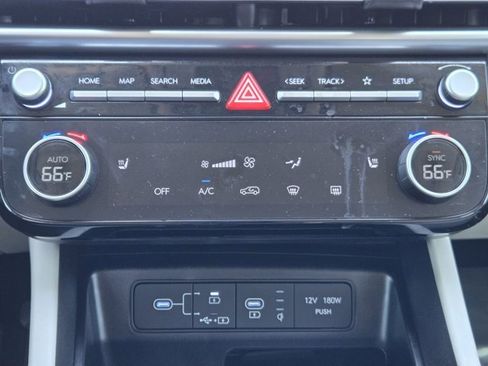 Certified 2025 Hyundai Tucson SEL image 18