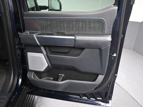 Certified 2025 Ford F150 Platinum w/ Equipment Group 702A High AWD/4WD image 28