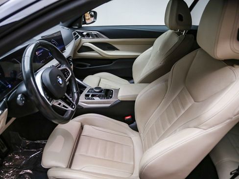 Used 2025 BMW 430i Convertible w/ M Sport Package RWD image 19