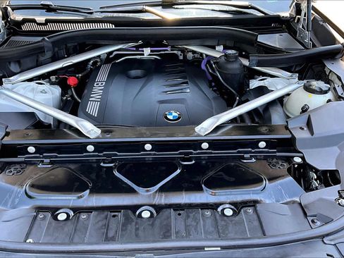 Used 2024 BMW X5 sDrive40i w/ Premium Package RWD image 34