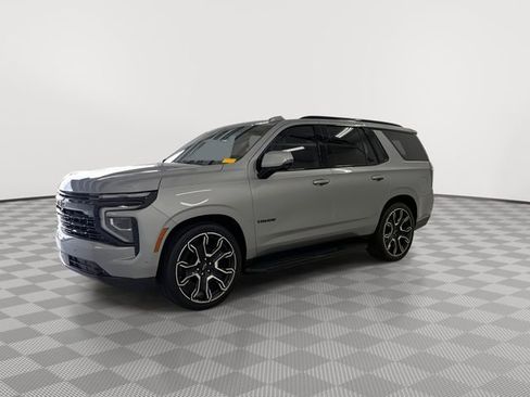 Certified 2025 Chevrolet Tahoe RST w/ RST Capability Package AWD/4WD image 6