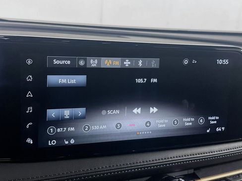 Used 2024 Nissan Ariya AWD image 19