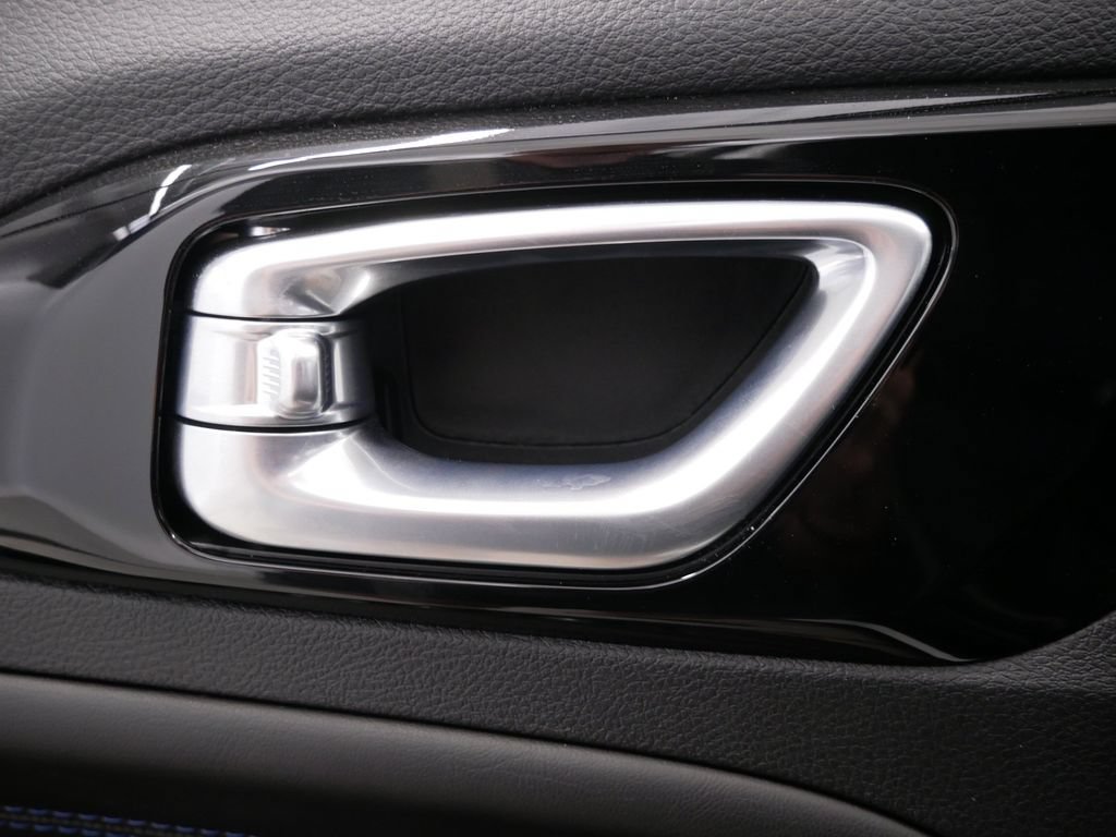 New 2026 Jeep Compass Latitude AWD/4WD image 20