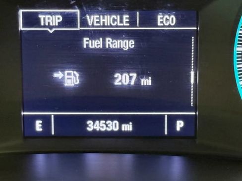 Used 2025 Chevrolet Malibu LT FWD image 18