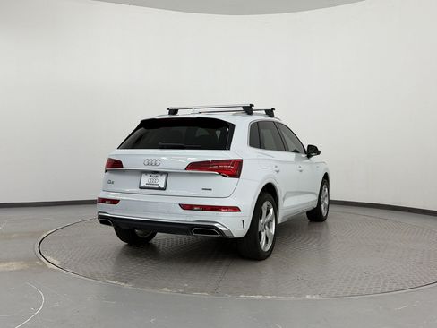 Used 2023 Audi Q5 2.0T Premium Plus w/ Premium Plus Package AWD/4WD image 7