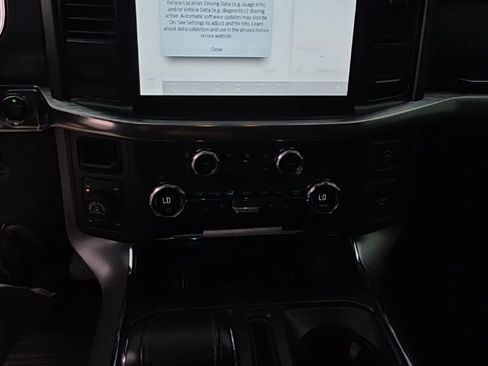 Used 2021 Ford F150 Lariat image 11