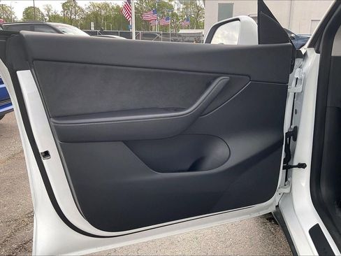 Used 2020 Tesla Model 3 Long Range image 24