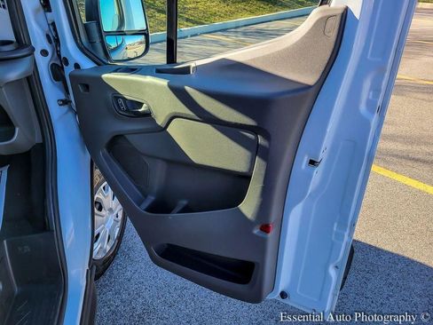 Used 2024 Ford Transit 350 XLT image 25