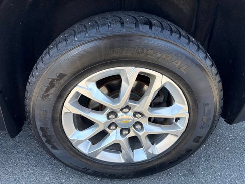 Used 2019 Chevrolet Traverse LT AWD/4WD image 10