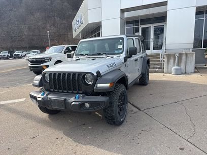 Used 2023 Jeep Wrangler Unlimited w/ Cold Weather Group