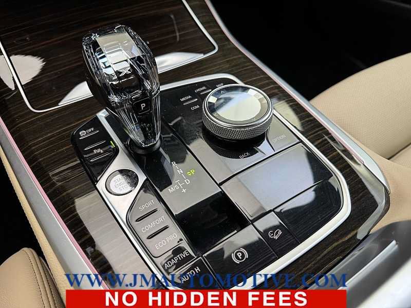 Used 2021 BMW X5 xDrive40i w/ Executive Package AWD/4WD image 30